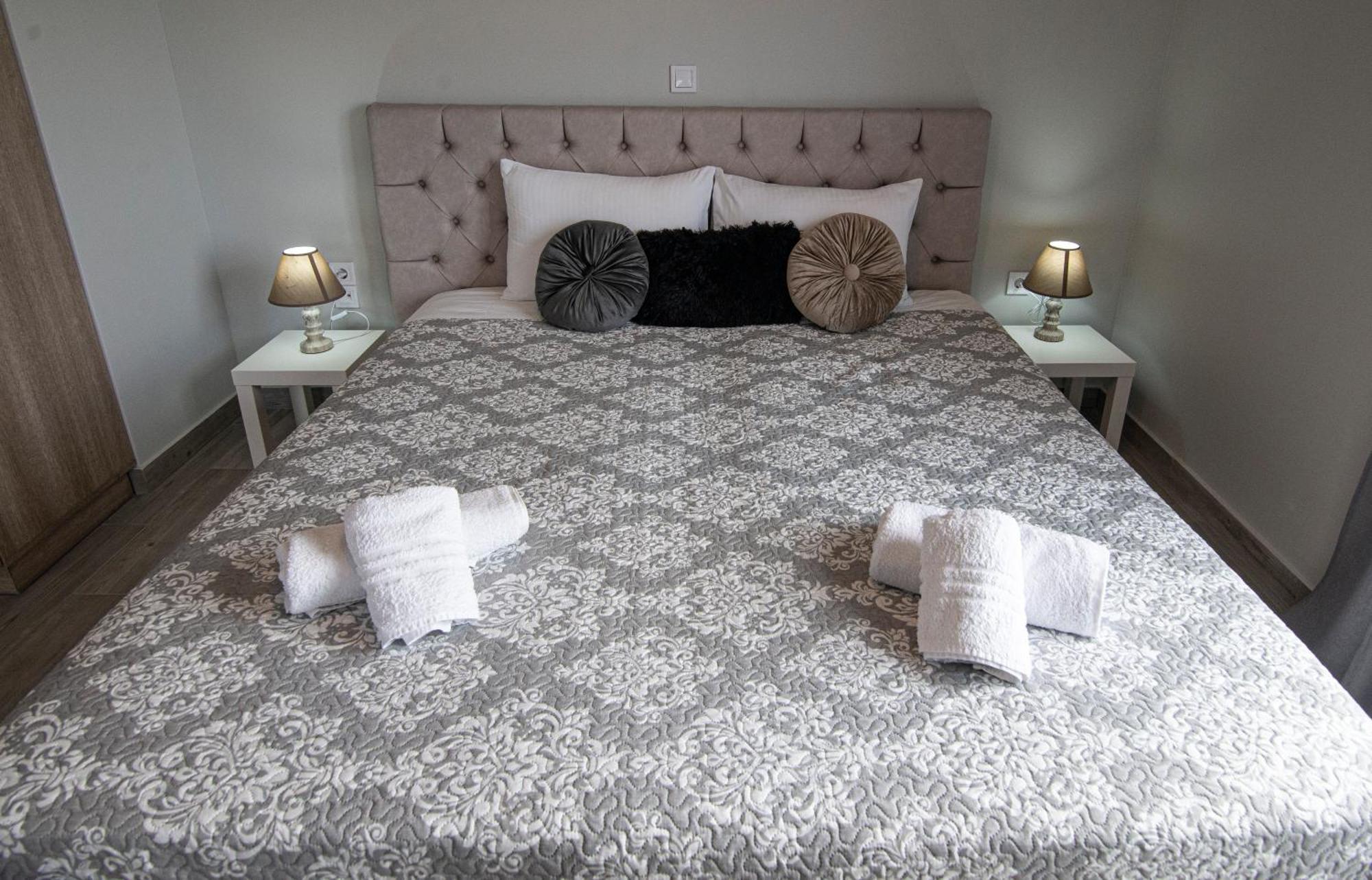 Nikitas Apartments & Suites Kanali  Buitenkant foto
